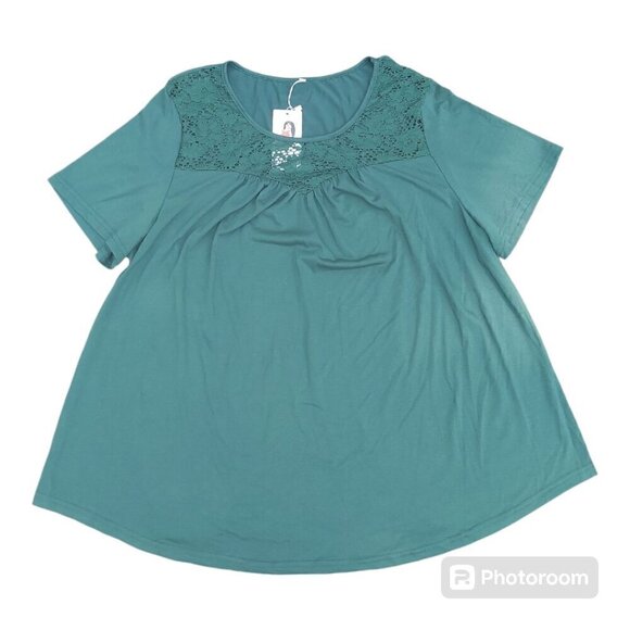 Vislily Green Short Sleeve Peasant Top with Lace Accent, Round Neckline Size 20W - Picture 1 of 8